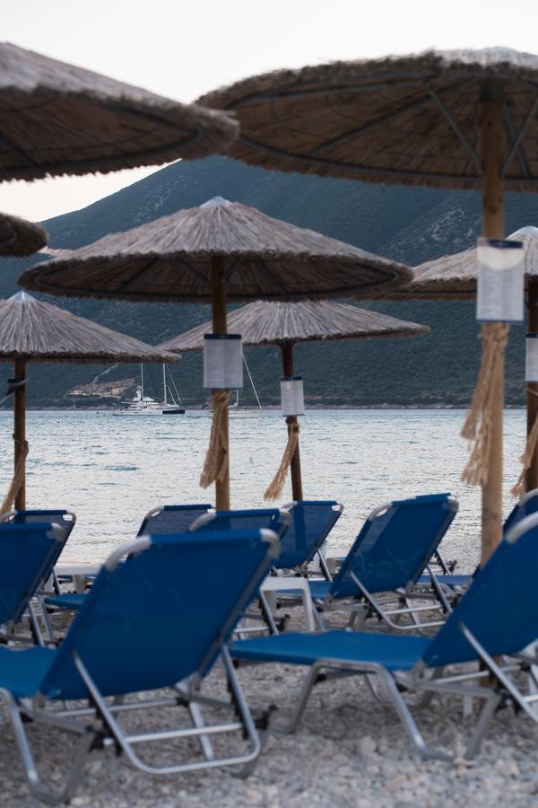Akroyiali Resort วาซีลีกี ภายนอก รูปภาพ